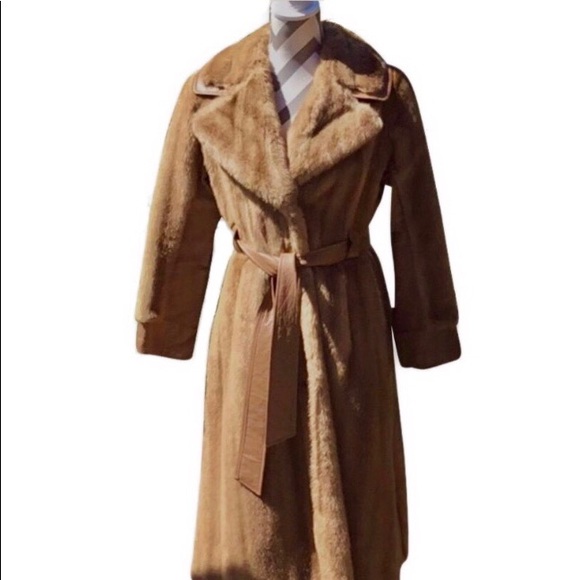 Vintage Jackets & Blazers - Vintage Priscilla Modes Lykafur Faux Fur Coat
